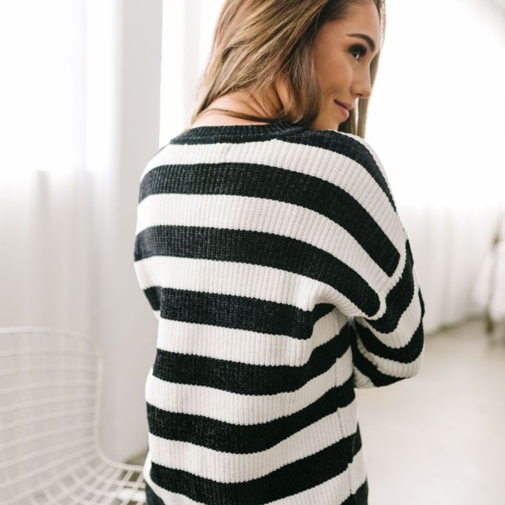 Jailbreak Stripes Chenille Sweater In Black + Whit - Picture 3 of 3